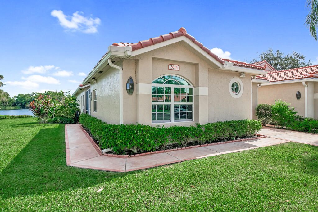 For Sale: $479,900 (3 beds, 2 baths, 1635 Square Feet)