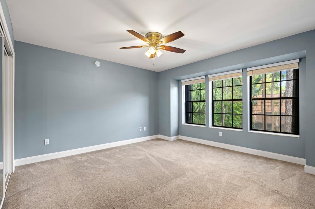 For Sale: $365,000 (2 beds, 2 baths, 1470 Square Feet)