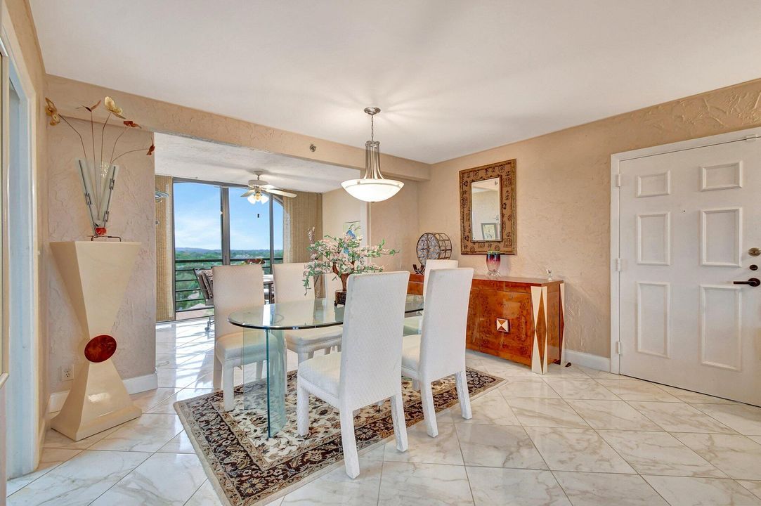 For Sale: $489,000 (3 beds, 2 baths, 2000 Square Feet)