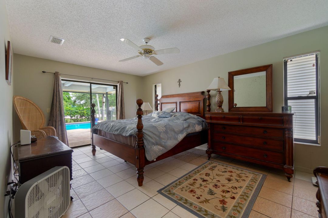 For Sale: $499,900 (4 beds, 2 baths, 2054 Square Feet)