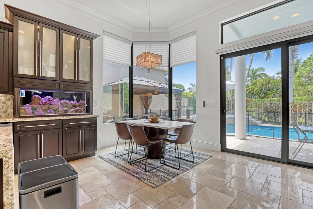 For Sale: $1,899,000 (5 beds, 4 baths, 3725 Square Feet)