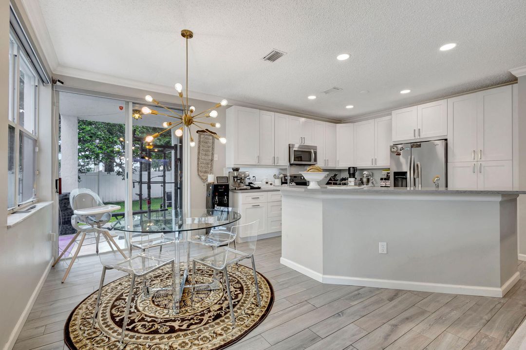 For Sale: $844,900 (4 beds, 2 baths, 2762 Square Feet)