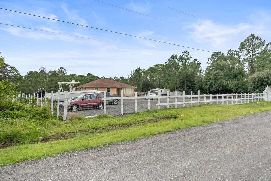 For Sale: $385,000 (3 beds, 2 baths, 1566 Square Feet)