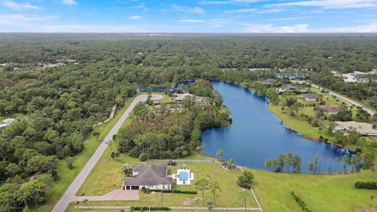 For Sale: $3,200,000 (4 beds, 3 baths, 4734 Square Feet)