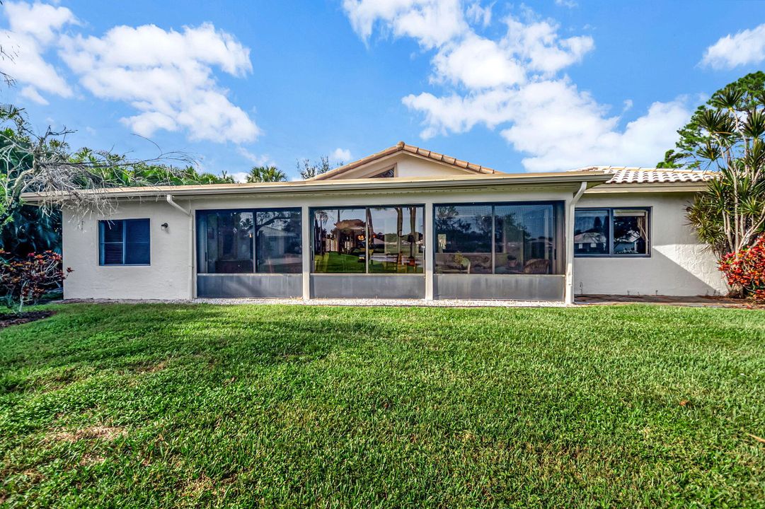 For Sale: $625,000 (3 beds, 2 baths, 2828 Square Feet)