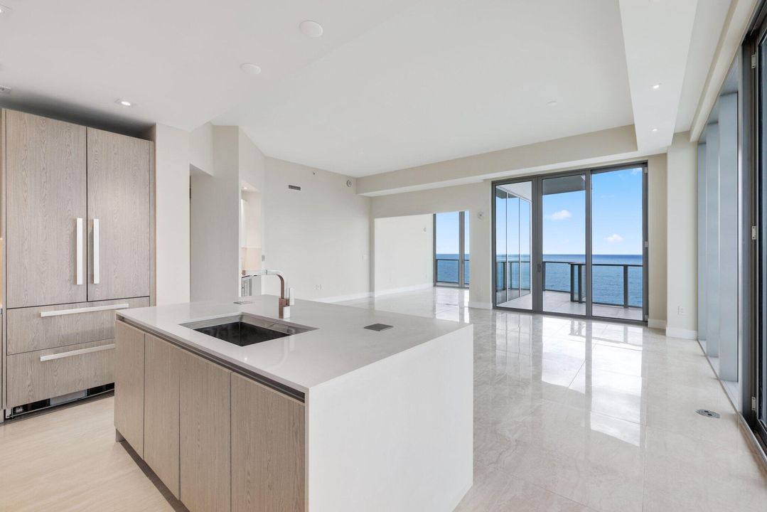 For Sale: $3,695,000 (2 beds, 2 baths, 2065 Square Feet)