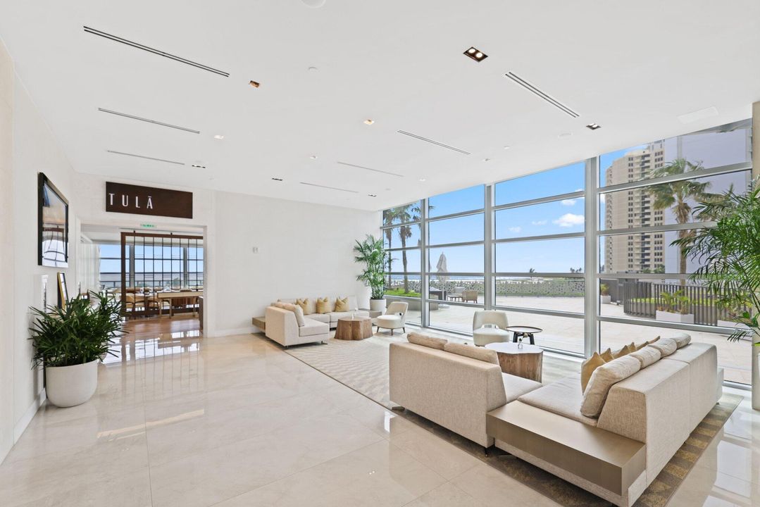 For Sale: $3,695,000 (2 beds, 2 baths, 2065 Square Feet)