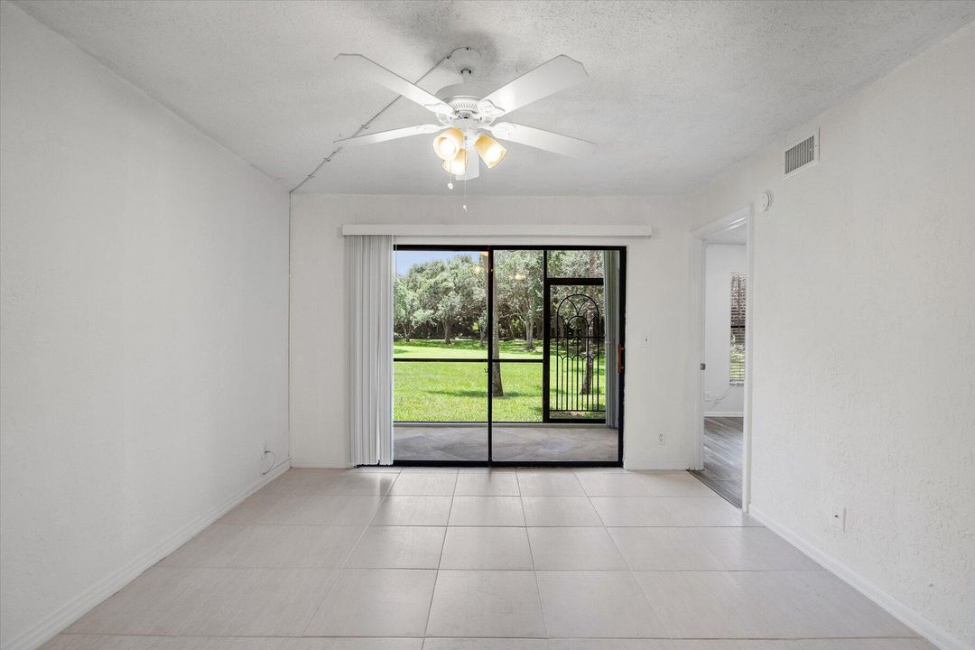 For Sale: $360,000 (3 beds, 2 baths, 1170 Square Feet)