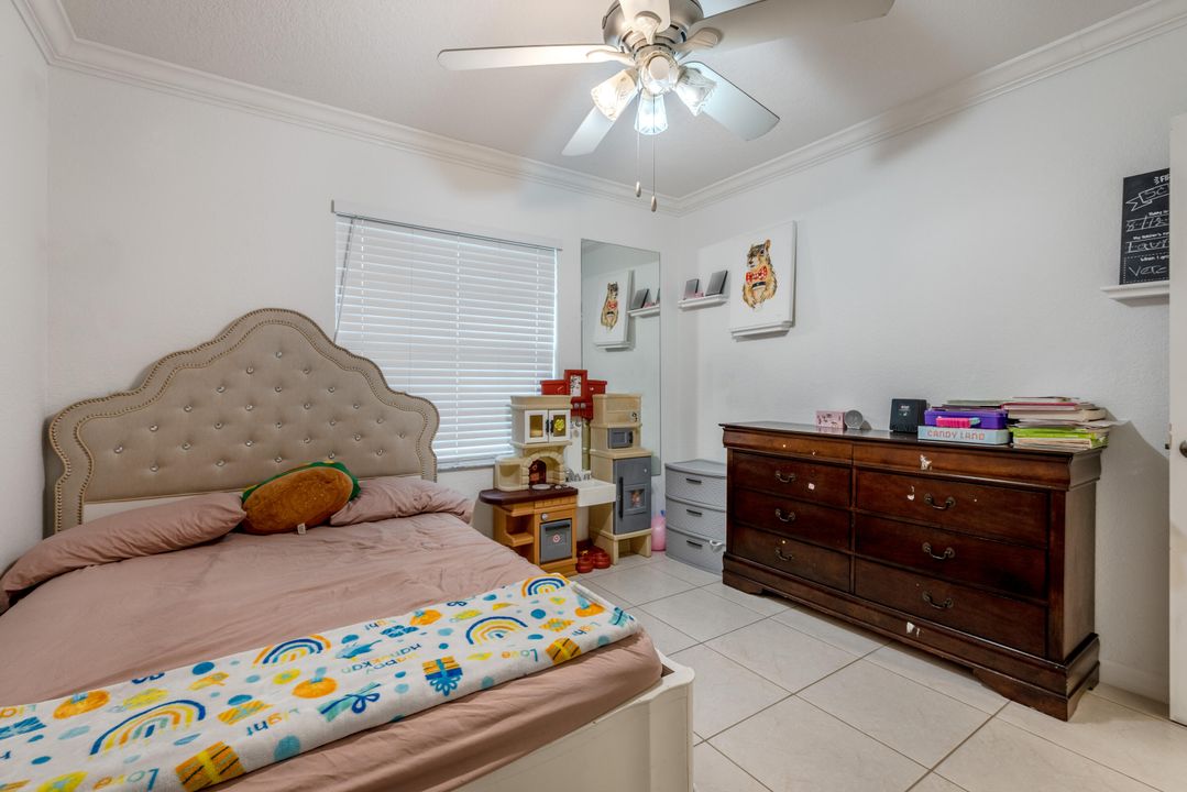 For Sale: $430,000 (3 beds, 2 baths, 1536 Square Feet)