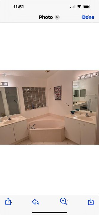 For Sale: $576,500 (3 beds, 2 baths, 1937 Square Feet)