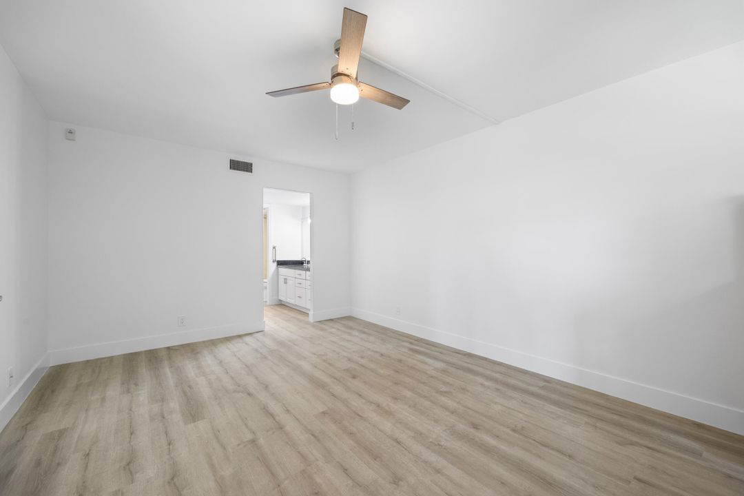 For Sale: $380,000 (2 beds, 2 baths, 1190 Square Feet)