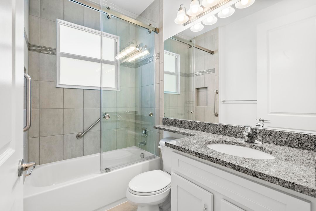 For Sale: $440,000 (2 beds, 2 baths, 1716 Square Feet)