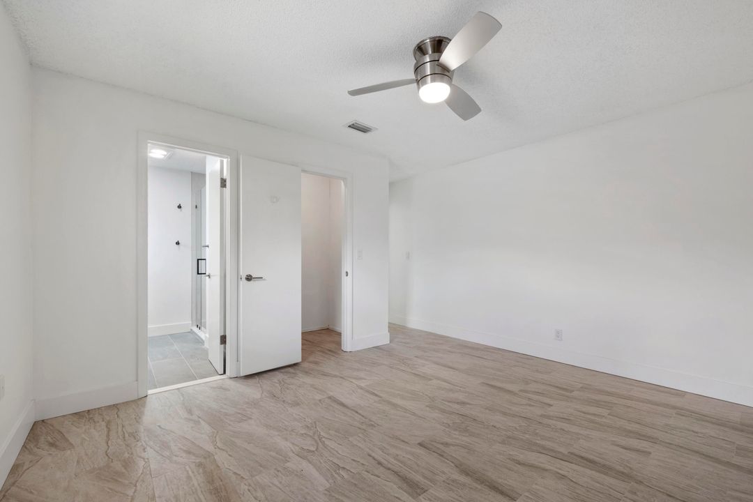 For Sale: $425,000 (2 beds, 2 baths, 1428 Square Feet)