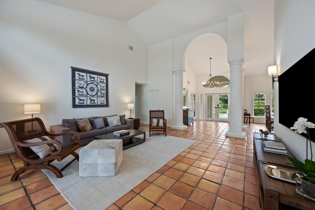 For Sale: $7,500,000 (4 beds, 4 baths, 7511 Square Feet)