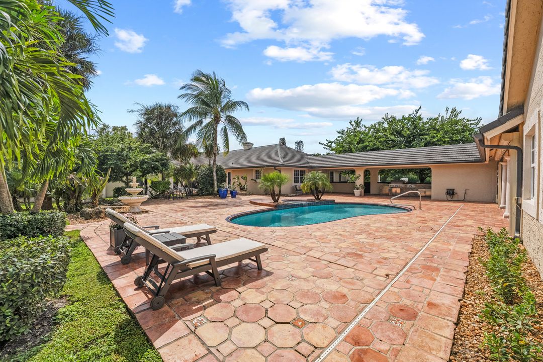 For Sale: $7,500,000 (4 beds, 4 baths, 7511 Square Feet)