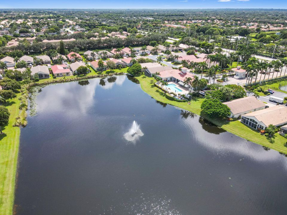 For Sale: $522,900 (3 beds, 2 baths, 2433 Square Feet)