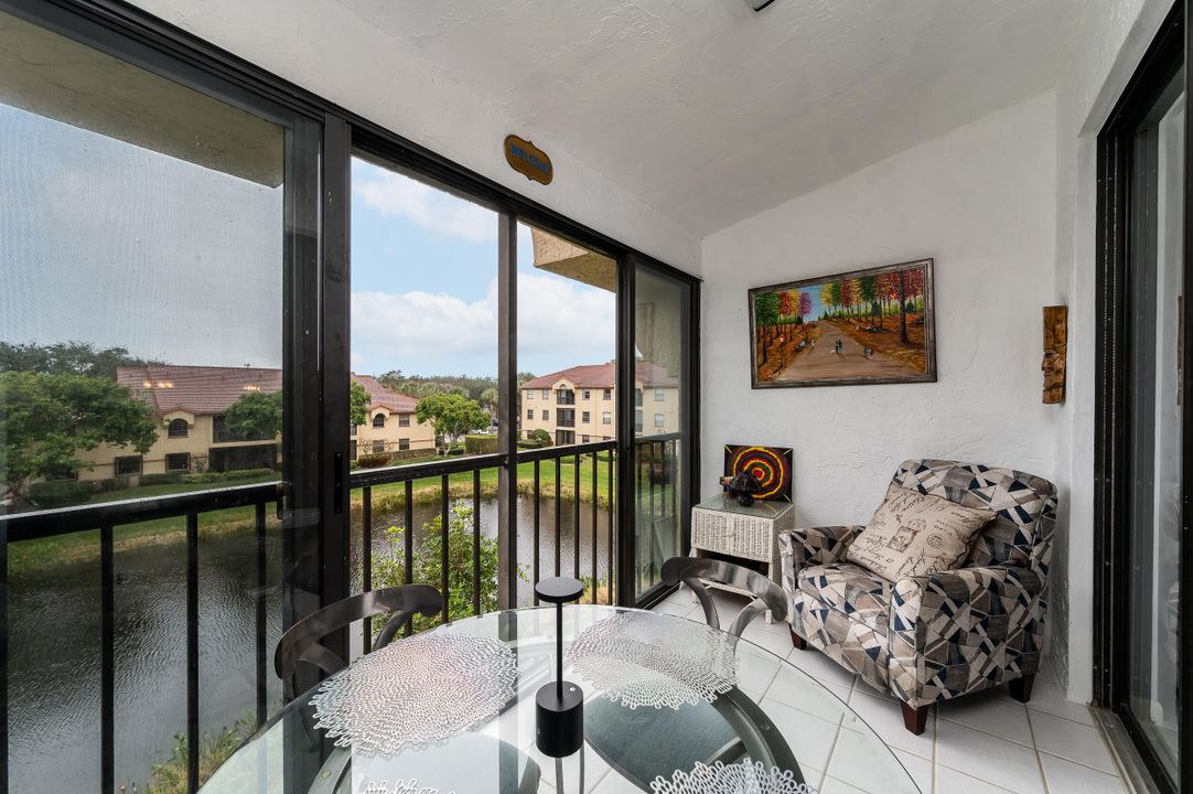 For Sale: $299,000 (3 beds, 2 baths, 1333 Square Feet)