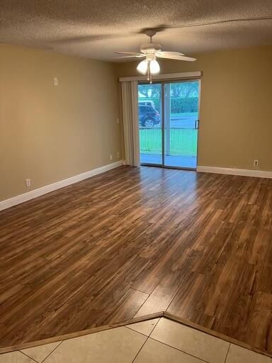 For Rent: $1,725 (1 beds, 1 baths, 700 Square Feet)