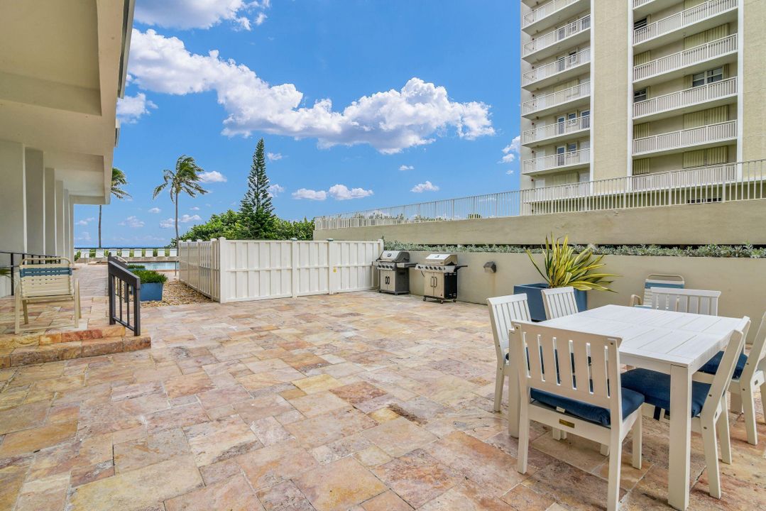 For Sale: $1,350,000 (2 beds, 2 baths, 2320 Square Feet)