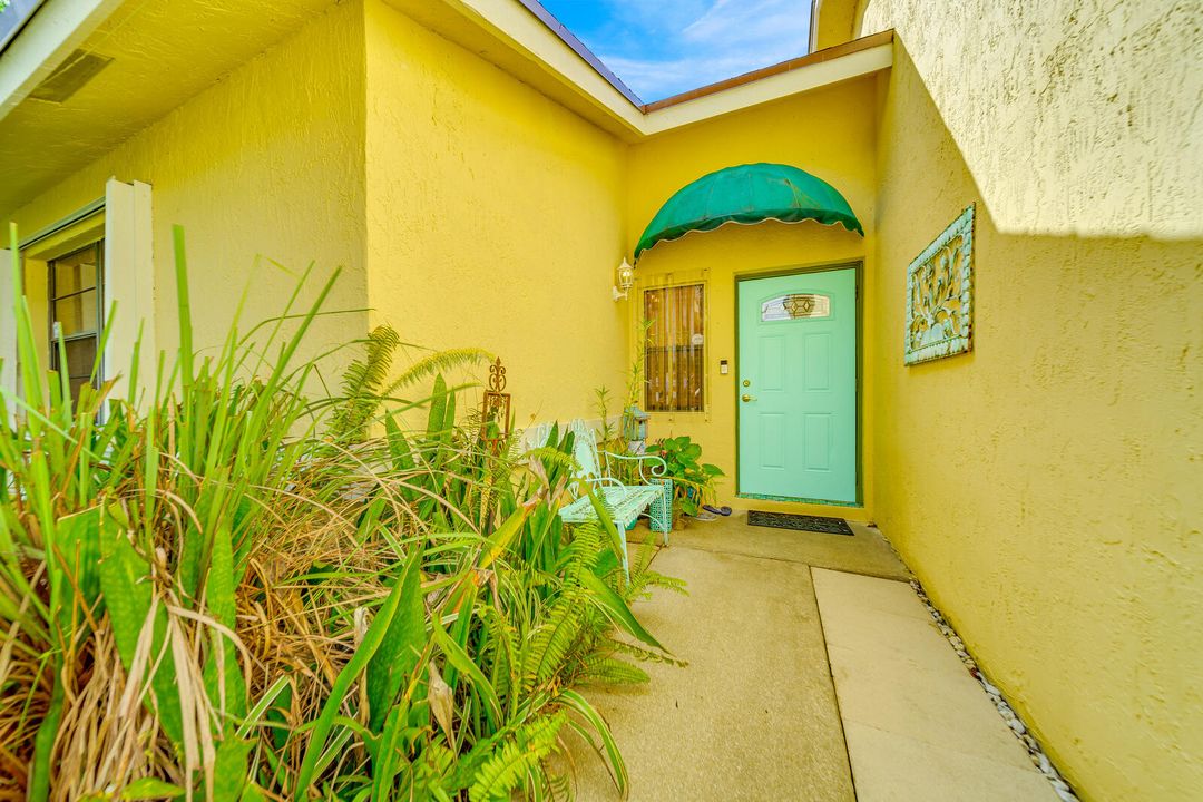 For Sale: $549,900 (3 beds, 2 baths, 1560 Square Feet)