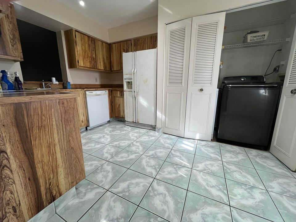 En Venta: $169,900 (2 camas, 2 baños, 1070 Pies cuadrados)