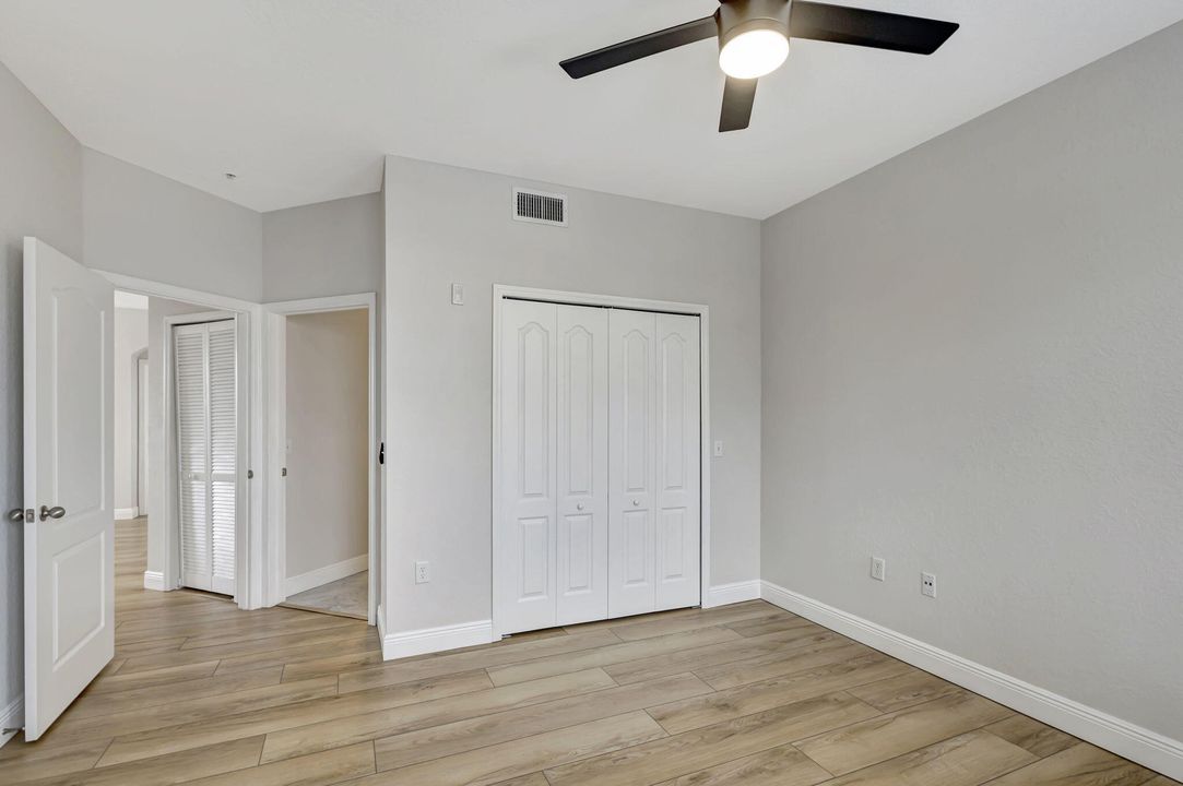 For Sale: $409,000 (2 beds, 2 baths, 1403 Square Feet)