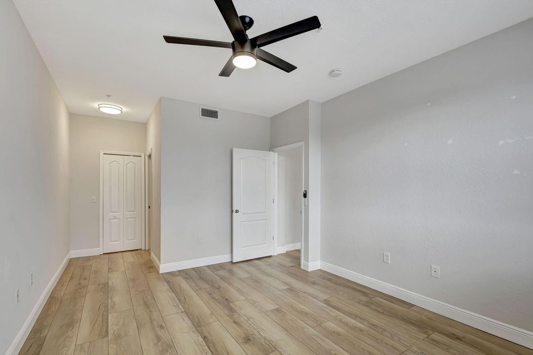 For Sale: $409,000 (2 beds, 2 baths, 1403 Square Feet)