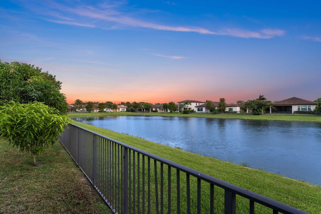 For Sale: $699,000 (3 beds, 2 baths, 2230 Square Feet)