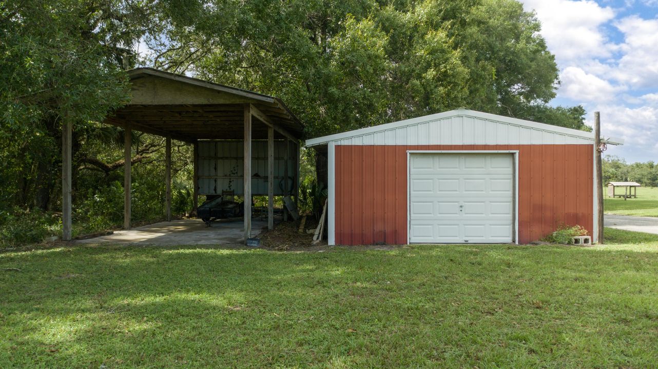 For Sale: $595,000 (4 beds, 2 baths, 3717 Square Feet)