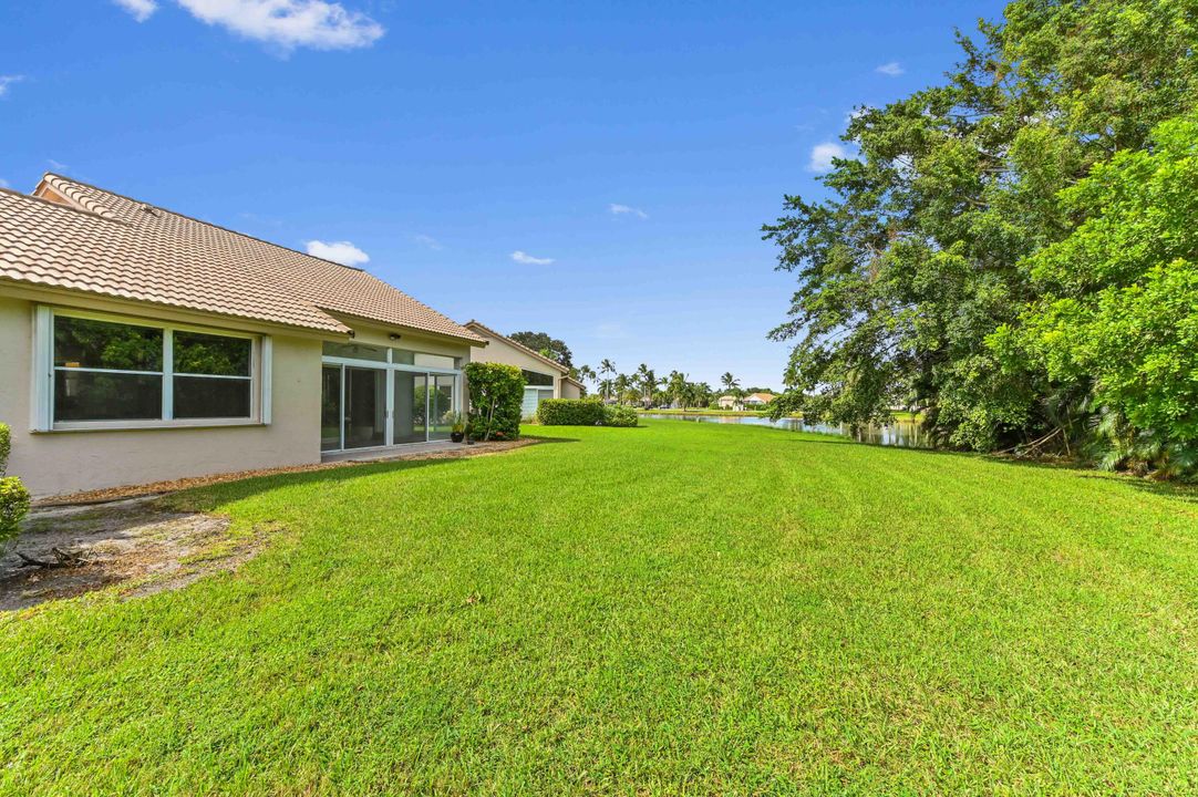 For Sale: $275,000 (3 beds, 2 baths, 1787 Square Feet)