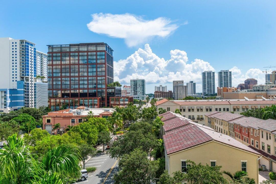 For Sale: $1,200,000 (3 beds, 2 baths, 1608 Square Feet)