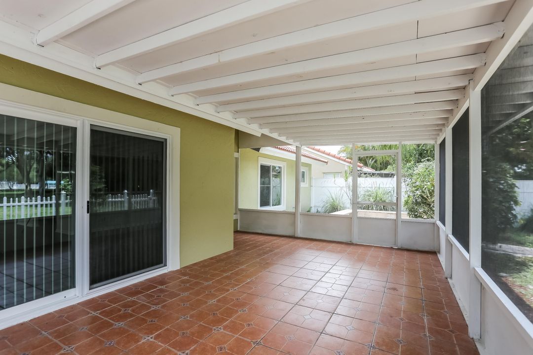 En Venta: $589,900 (3 camas, 3 baños, 1903 Pies cuadrados)