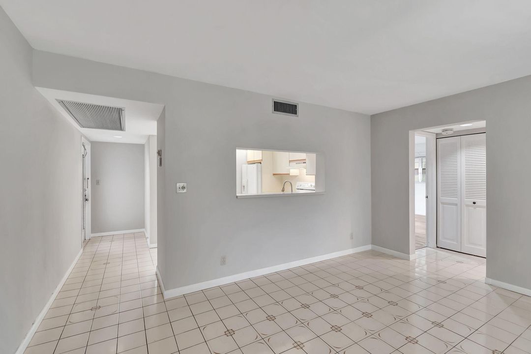 For Sale: $220,000 (2 beds, 2 baths, 1568 Square Feet)