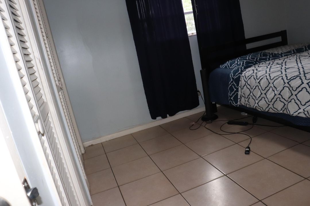 For Rent: $1,500 (1 beds, 1 baths, 620 Square Feet)