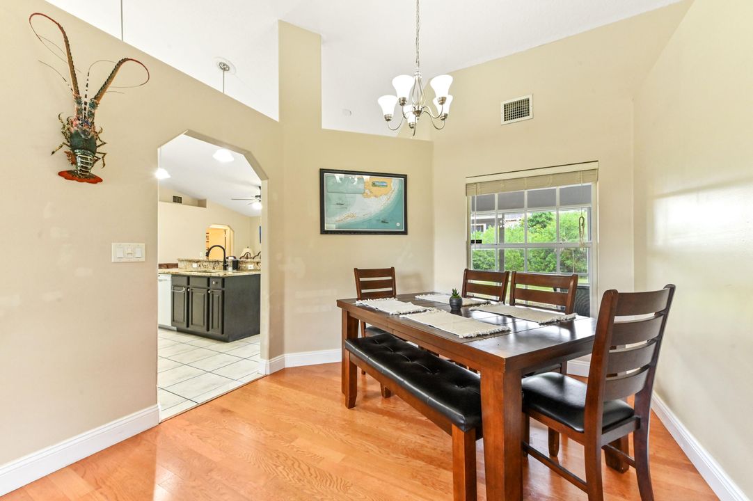 For Sale: $579,900 (3 beds, 2 baths, 1489 Square Feet)