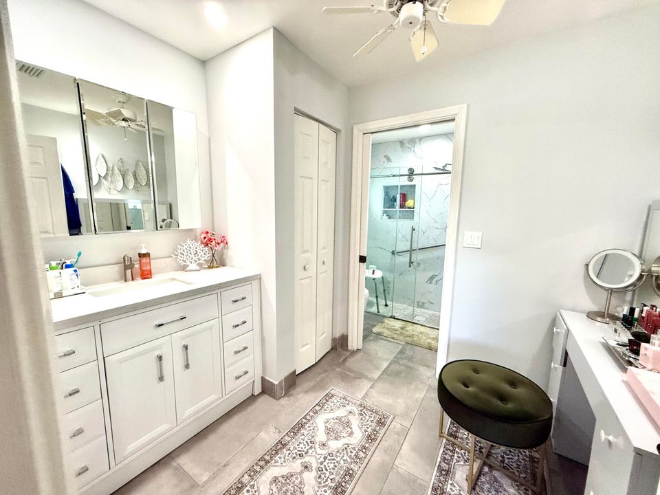 For Sale: $525,000 (2 beds, 2 baths, 1704 Square Feet)