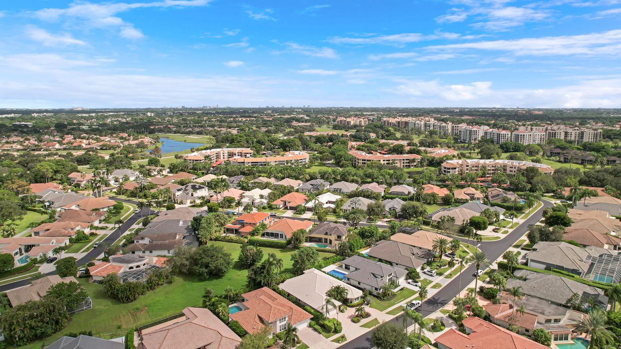 For Sale: $1,025,000 (3 beds, 3 baths, 2824 Square Feet)