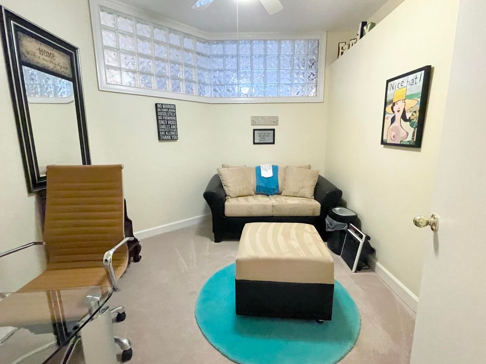 For Sale: $629,000 (3 beds, 2 baths, 2000 Square Feet)