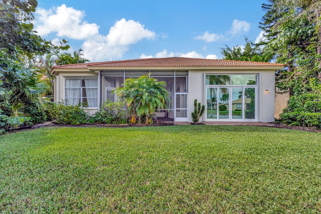 For Sale: $699,000 (3 beds, 3 baths, 2803 Square Feet)