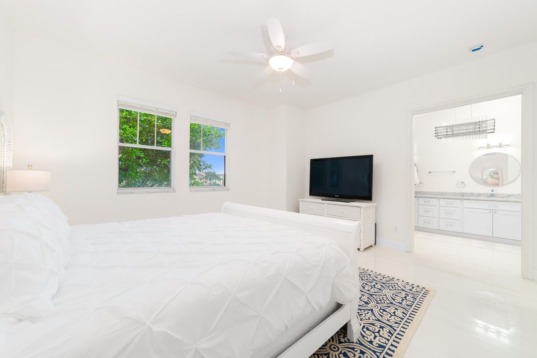 For Sale: $638,000 (4 beds, 2 baths, 2551 Square Feet)