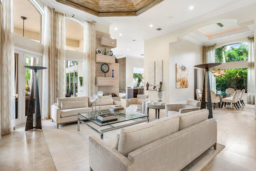 For Sale: $5,795,000 (6 beds, 6 baths, 6325 Square Feet)