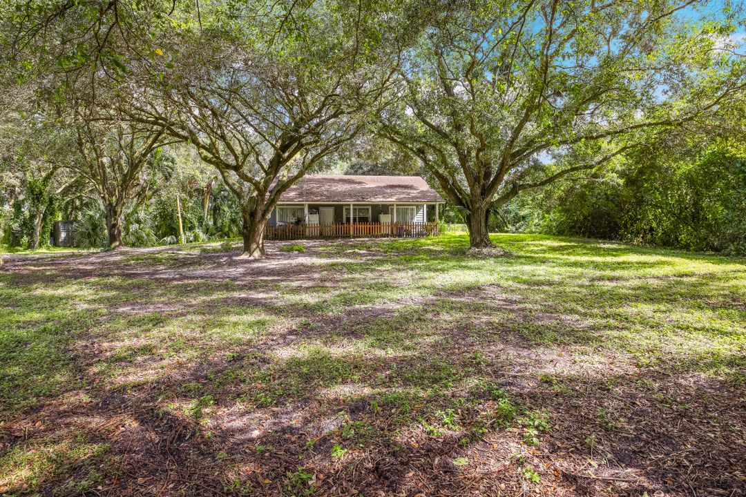 For Sale: $725,000 (3 beds, 2 baths, 1040 Square Feet)