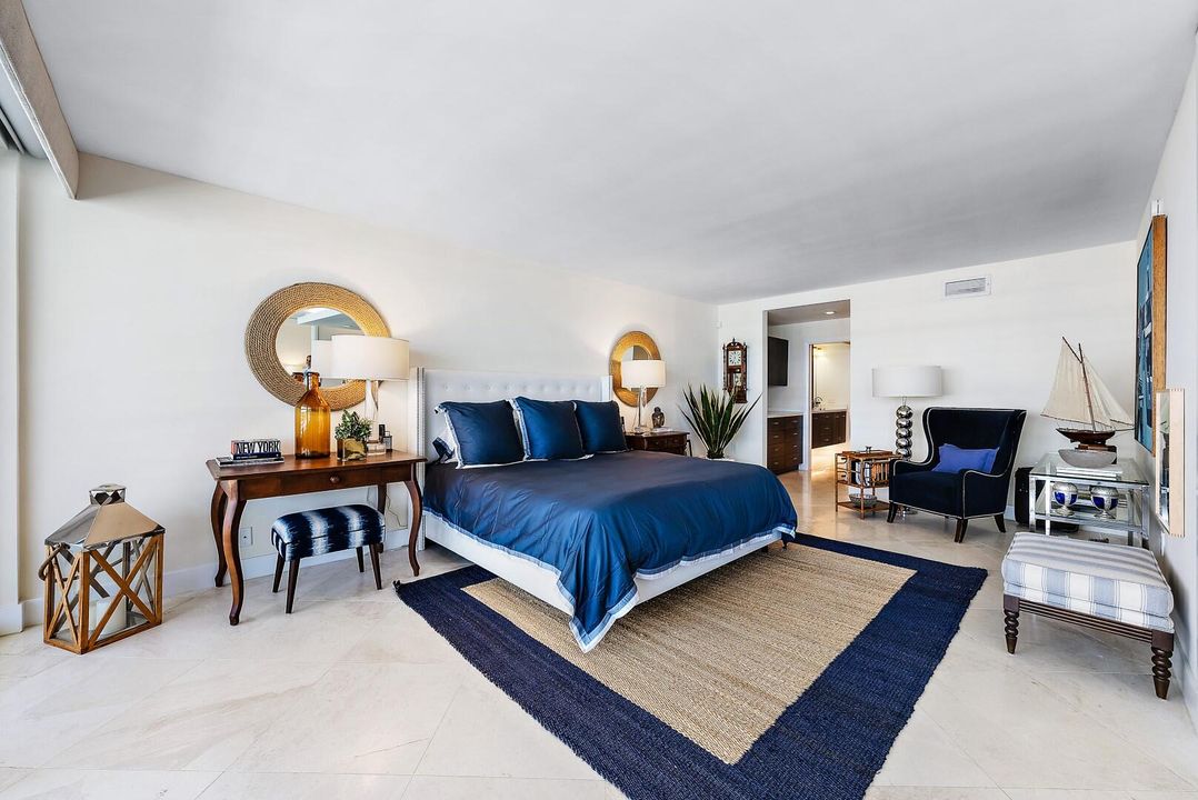 For Sale: $2,650,000 (2 beds, 2 baths, 1495 Square Feet)