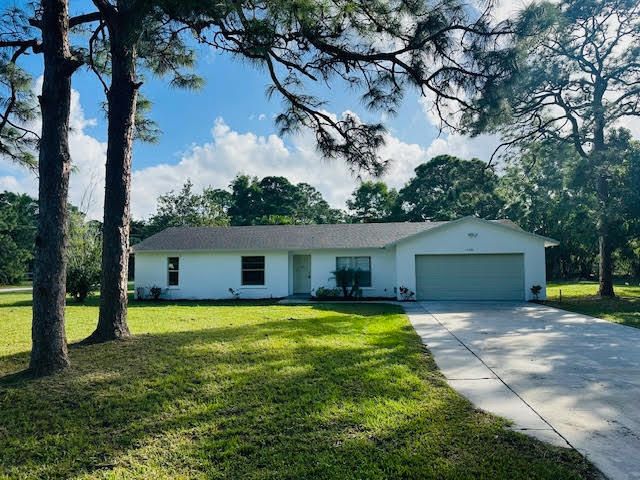 For Sale: $739,900 (3 beds, 2 baths, 1612 Square Feet)