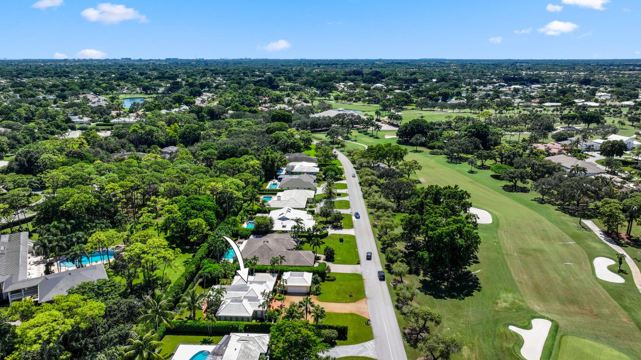 For Sale: $1,649,000 (3 beds, 3 baths, 2646 Square Feet)