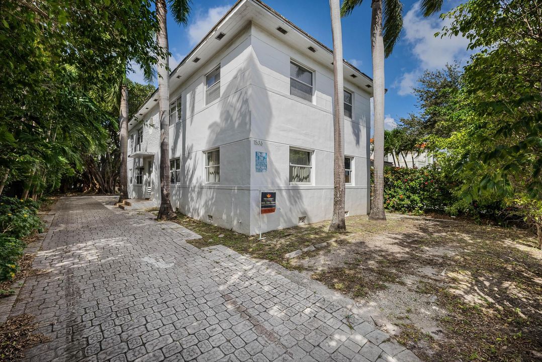 For Sale: $2,948,000 (0 beds, 0 baths, 3030 Square Feet)