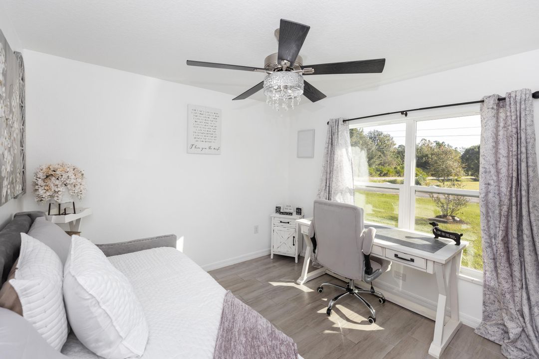 For Sale: $425,000 (3 beds, 2 baths, 1600 Square Feet)