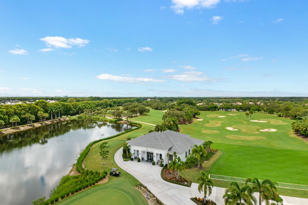 For Sale: $3,250,000 (3 beds, 2 baths, 2469 Square Feet)