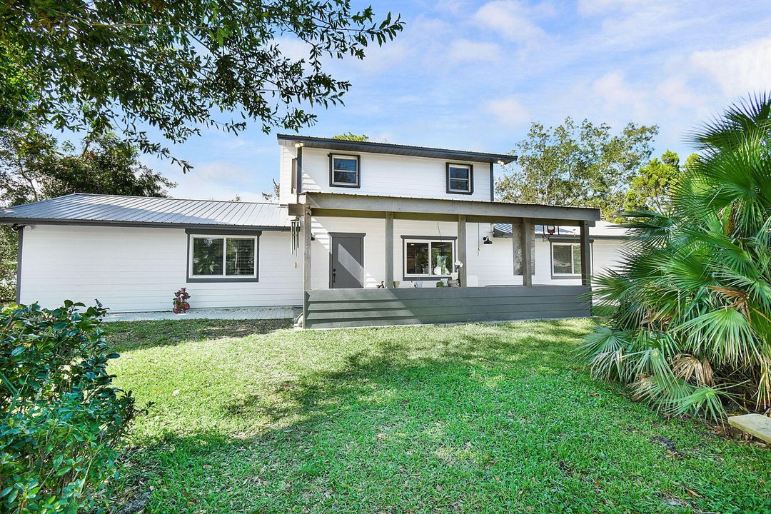 For Sale: $629,000 (3 beds, 2 baths, 2518 Square Feet)