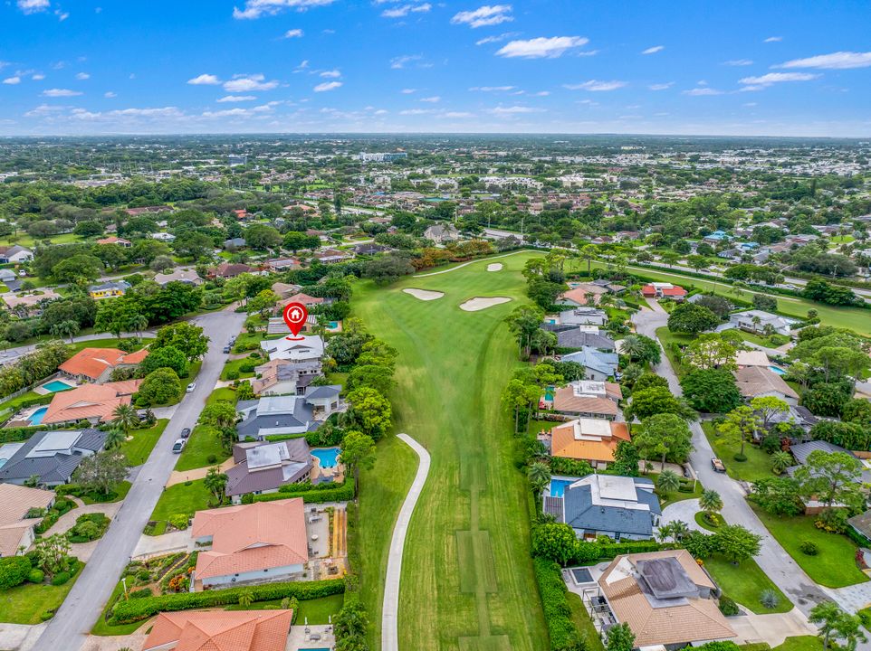 For Sale: $2,250,000 (3 beds, 2 baths, 3038 Square Feet)